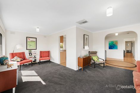 Property photo of 142 Plenty River Drive Greensborough VIC 3088