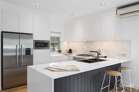 Property photo of 13/9 Fenton Avenue Caringbah NSW 2229