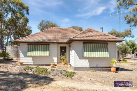 22 Clifden Lane, Wedderburn, VIC 3518