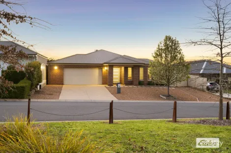 Property photo of 28 Grieve Way Wodonga VIC 3690