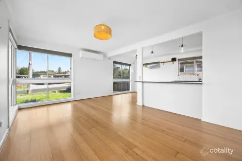 Property photo of 2 Ernest Street Bell Post Hill VIC 3215