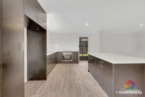 Property photo of 40 Pleasant Avenue Tannum Sands QLD 4680