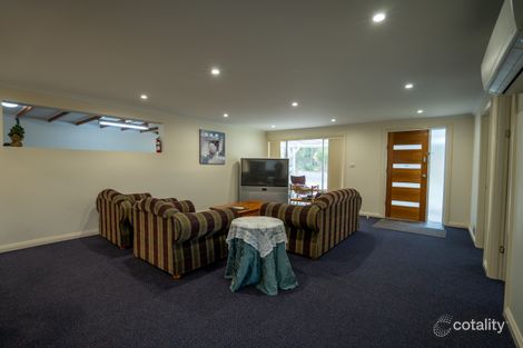 Property photo of 27 Tasmans Arch Road Eaglehawk Neck TAS 7179