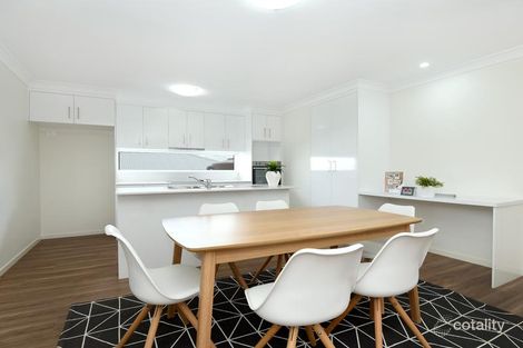 Property photo of 1 Peony Lane Glenvale QLD 4350