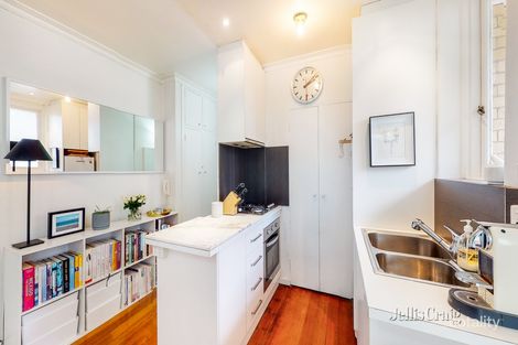 Property photo of 9/21 Bruce Street Toorak VIC 3142