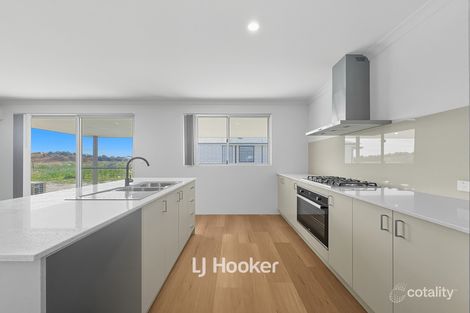 Property photo of 27 Eucalyptus Way Yalyalup WA 6280