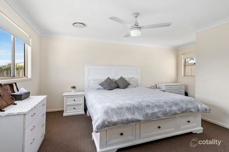 Property photo of 29/11 Tripcony Place Wakerley QLD 4154