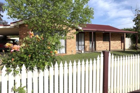 Property photo of 33 Poplar Street Golden Square VIC 3555