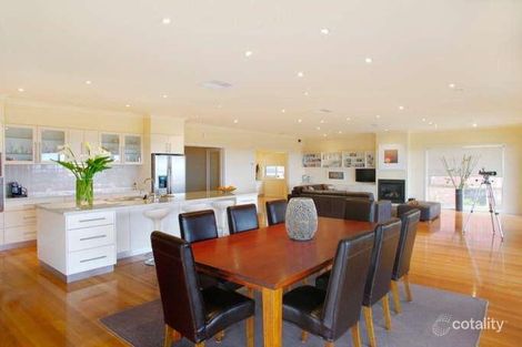 Property photo of 41 Victory Way Highton VIC 3216