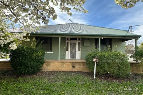 71 Currajong St, Parkes, NSW 2870
