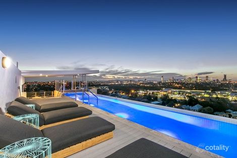 Property photo of 1049/123 Cavendish Road Coorparoo QLD 4151