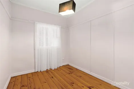 Property photo of 21 Thomas Street Chermside QLD 4032