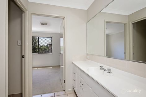 Property photo of 13 Creekside Drive Springfield Lakes QLD 4300