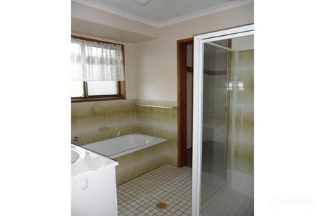 Property photo of 28 Linning Street Mount Warren Park QLD 4207