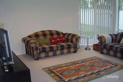 Property photo of 16 Lonsdale Grove Lakelands NSW 2282