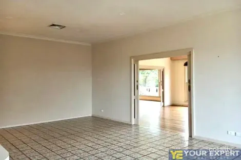 Property photo of 120 Clyde-Five Ways Road Clyde VIC 3978