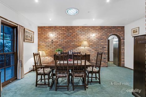 Property photo of 14 Dion Road Glen Waverley VIC 3150
