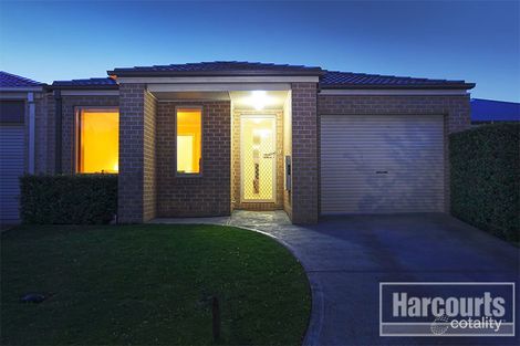 62 Tipperary Cct, Pakenham, VIC 3810