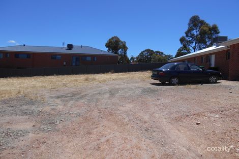 Property photo of 12 Birdwood Close Eaglehawk VIC 3556