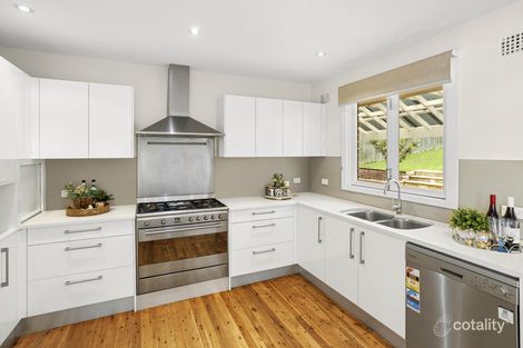 Property photo of 47 Sydney Road Warriewood NSW 2102