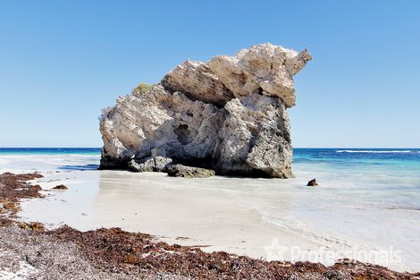 Property photo of 9 Swallowtail Loop Two Rocks WA 6037