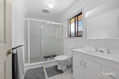 Property photo of 9 Banbury Close Bundamba QLD 4304