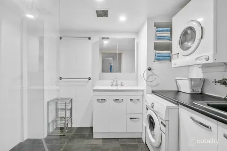 Property photo of 13/4 Clancy Court Tugun QLD 4224