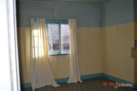 Property photo of 26 Broad Street Labrador QLD 4215