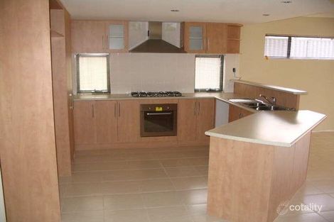 Property photo of 6 Pasalich Bend Aveley WA 6069