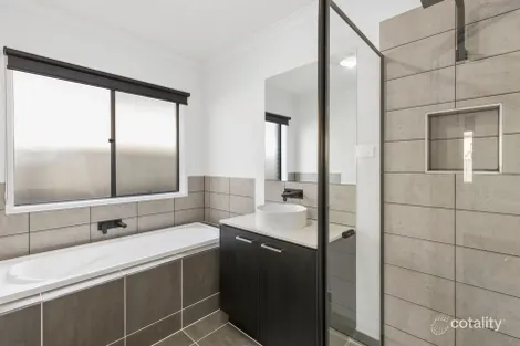 Property photo of 9 Baratheon Road Charlemont VIC 3217