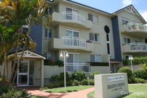 Property photo of 1/3 Vernia Place Biggera Waters QLD 4216