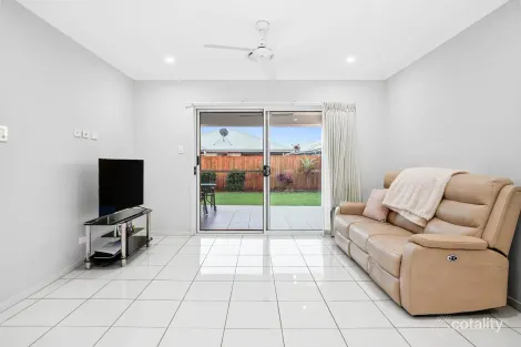 Property photo of 25 Paddington Circuit Baringa QLD 4551