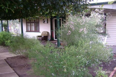 15 Burgoyne St, Northam, WA 6401