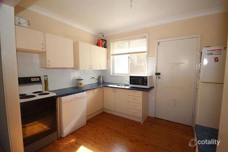 Property photo of 8 Avenue Of The Allies Tanilba Bay NSW 2319
