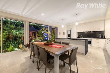 Property photo of 3 Garner Court Macleod VIC 3085
