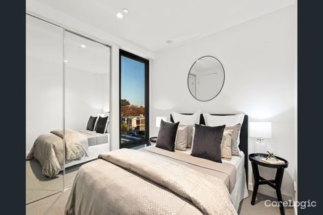 Property photo of 302/386 Hampton Street Hampton VIC 3188