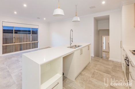 Property photo of 9 Keyte Street Googong NSW 2620