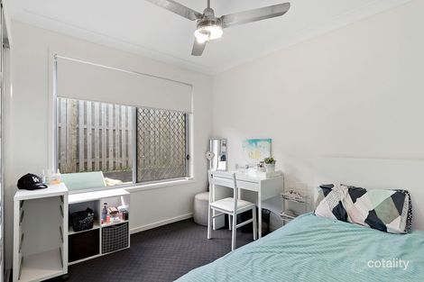 Property photo of 48 Bowerbird Crescent Dakabin QLD 4503