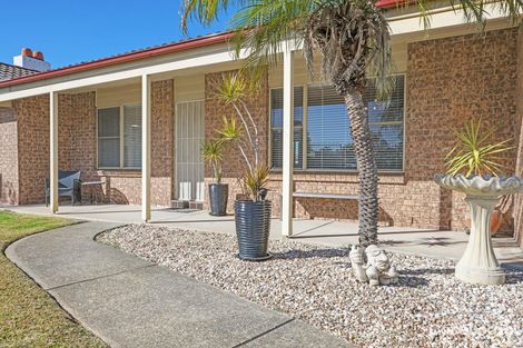 Property photo of 25 Explorers Way St Clair NSW 2759