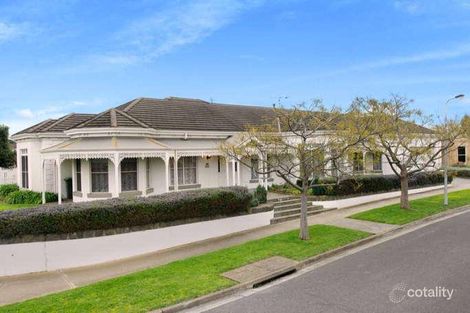 6 Augustine Dr, Highton, VIC 3216