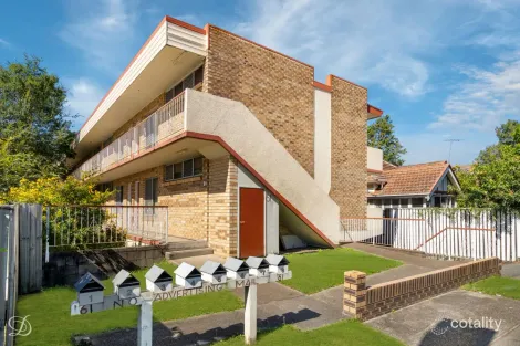 4/61 Enoggera Rd, Newmarket, QLD 4051
