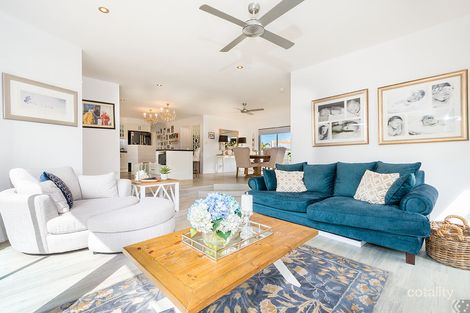 Property photo of 1 Dearne Place Carrara QLD 4211