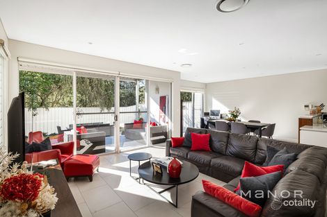 Property photo of 30 Waterstone Crescent Bella Vista NSW 2153