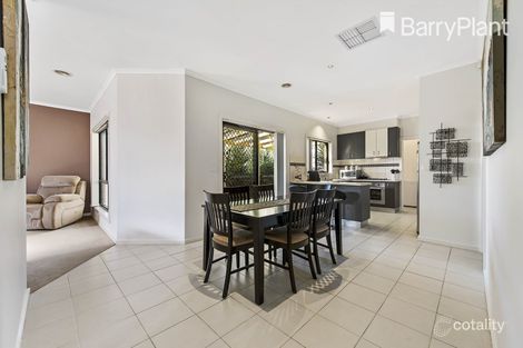 Property photo of 2/21 Chesterton Avenue Tarneit VIC 3029