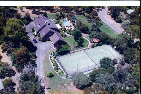 Property photo of 36 Brenda Road Research VIC 3095