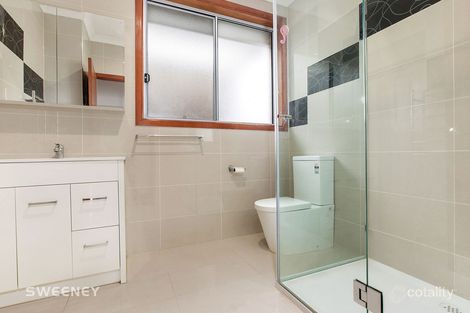 Property photo of 2/10 Lincoln Street Sunshine North VIC 3020