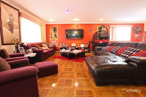 Property photo of 32 Minnamurra Circuit Prestons NSW 2170