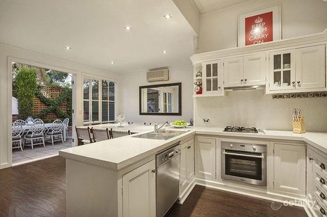 Property photo of 30 Orrong Road Elsternwick VIC 3185