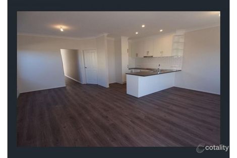 Property photo of 9/19 Hereford Lane Woodcroft SA 5162