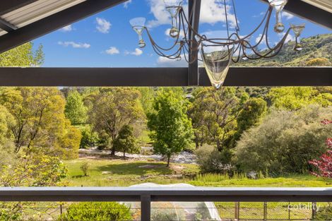 Property photo of 4 Micalong Close Wee Jasper NSW 2582